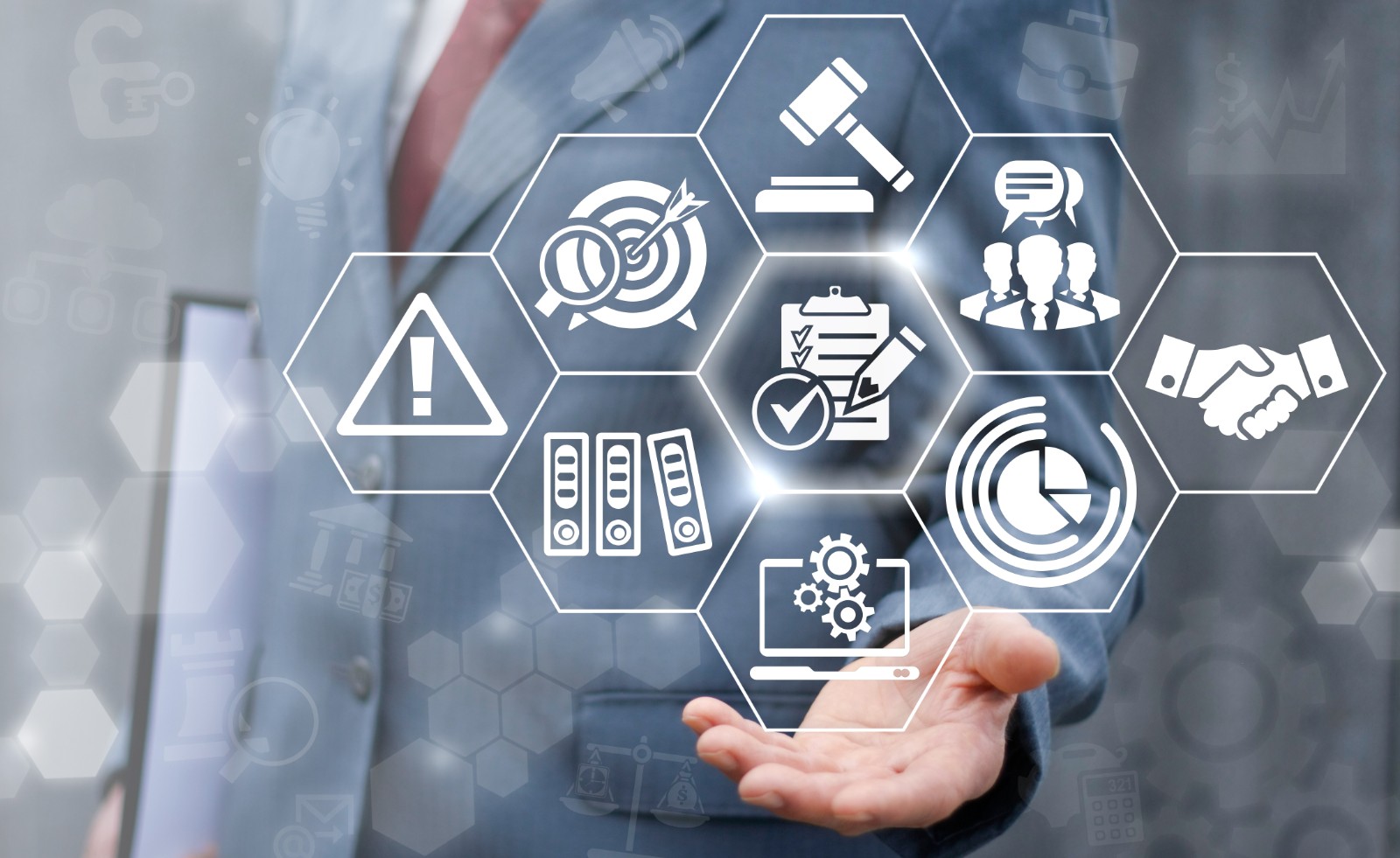 从天下数字经济报告看99499威尼斯动力：数字化转型效劳普惠各行各业