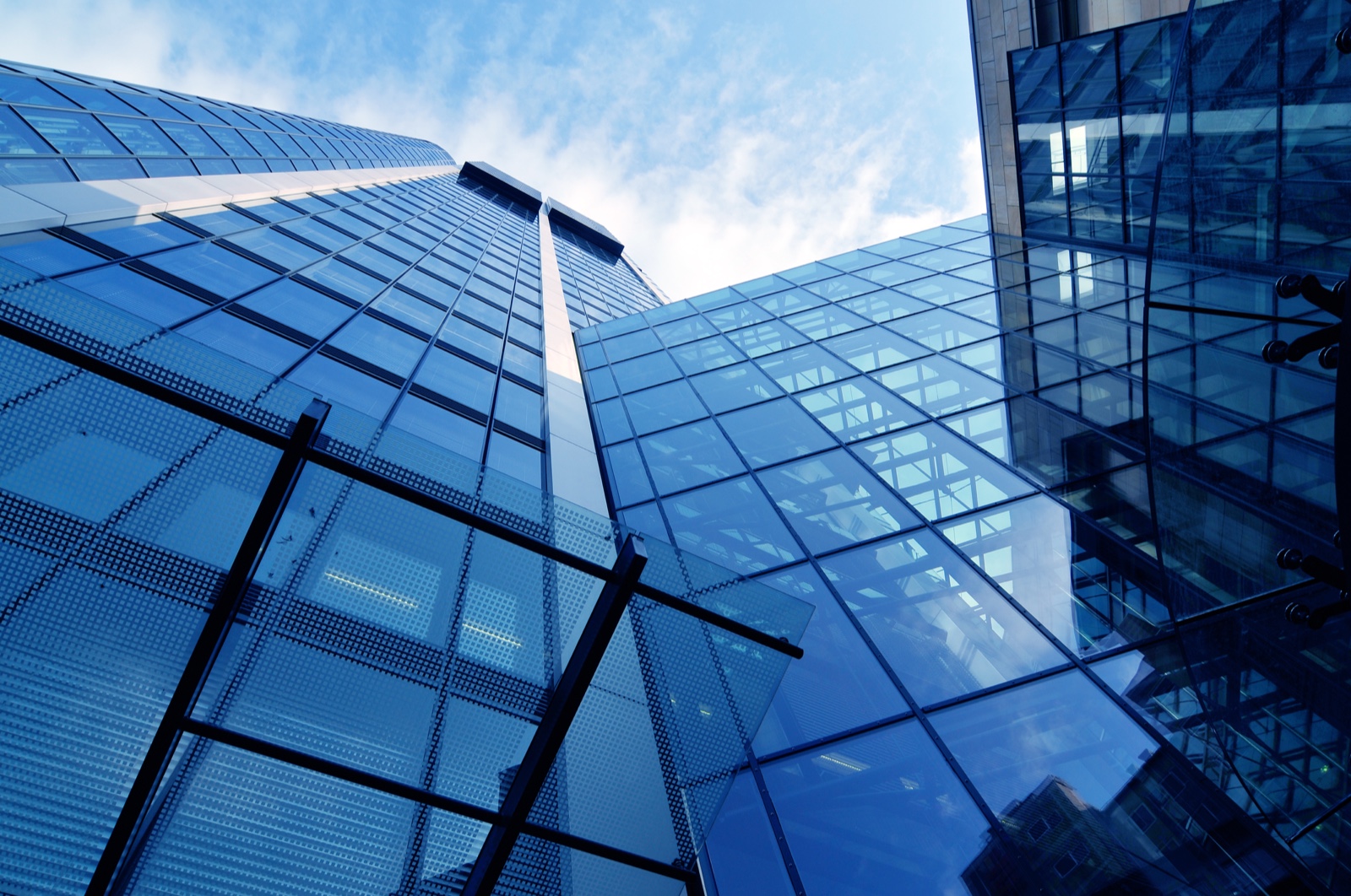 99499威尼斯动力获华为“HarmonyOS Connect生态模组S级手艺认证”